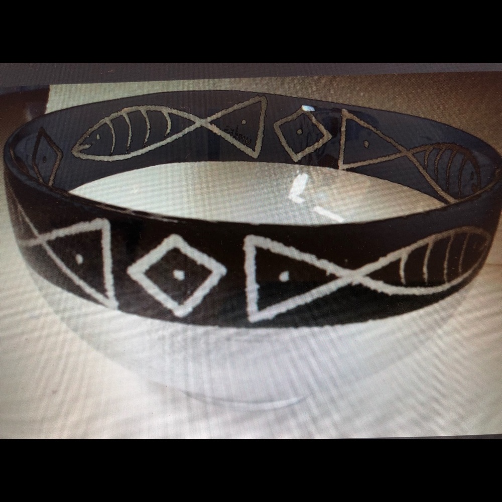 Kosta Boda Sweden Large Kaboka bowl signed by Ulrica Hydman-Vallien